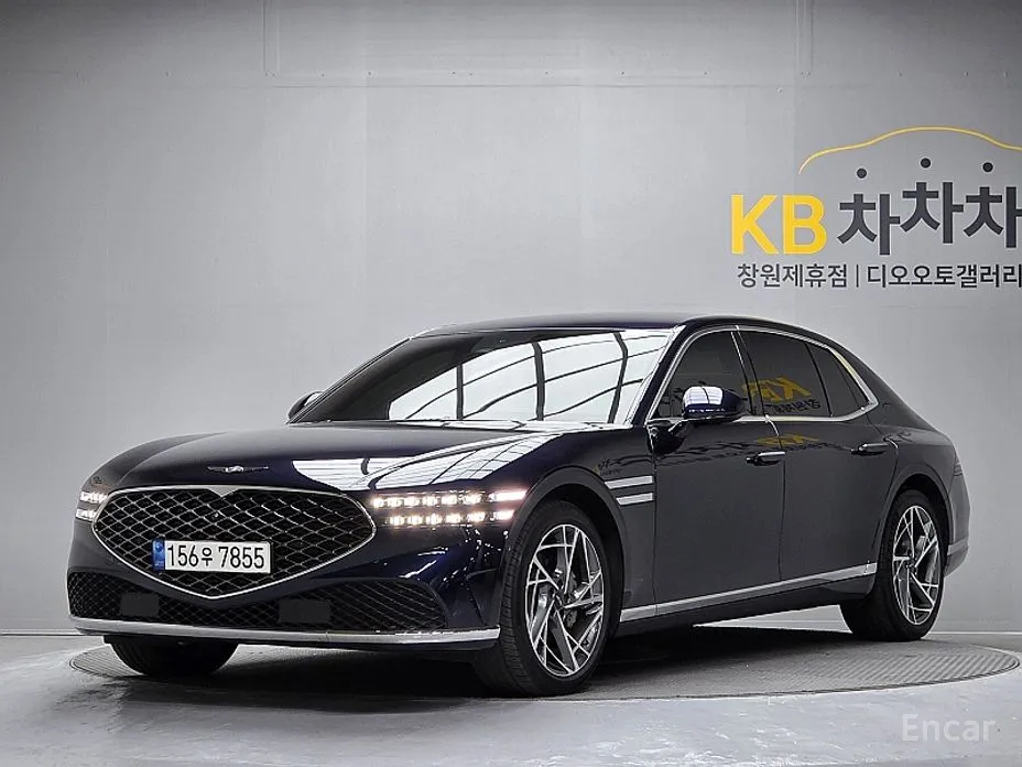 Фото 1 - Genesis G90