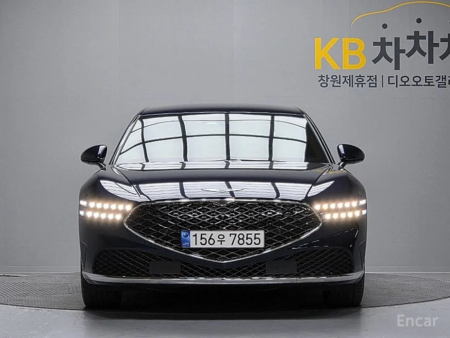 Фото 3 - Genesis G90