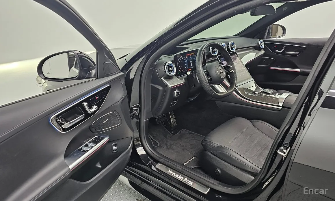 Фото 10 - Mercedes-Benz C-Class