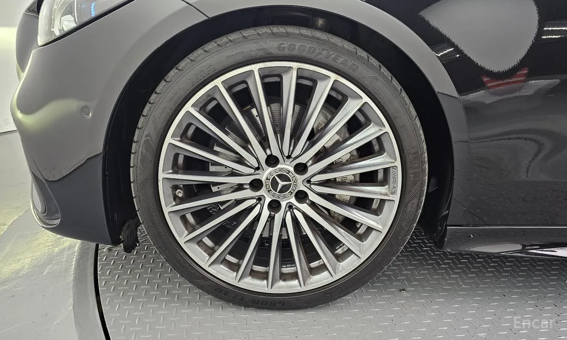 Фото 5 - Mercedes-Benz C-Class