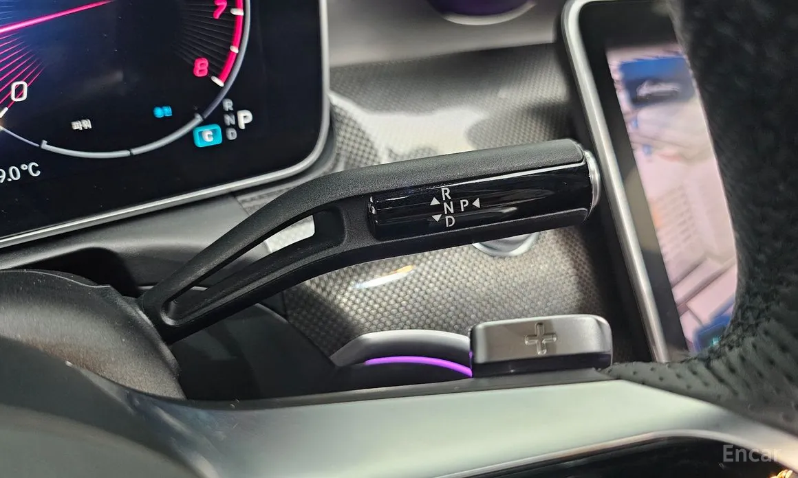 Фото 9 - Mercedes-Benz C-Class