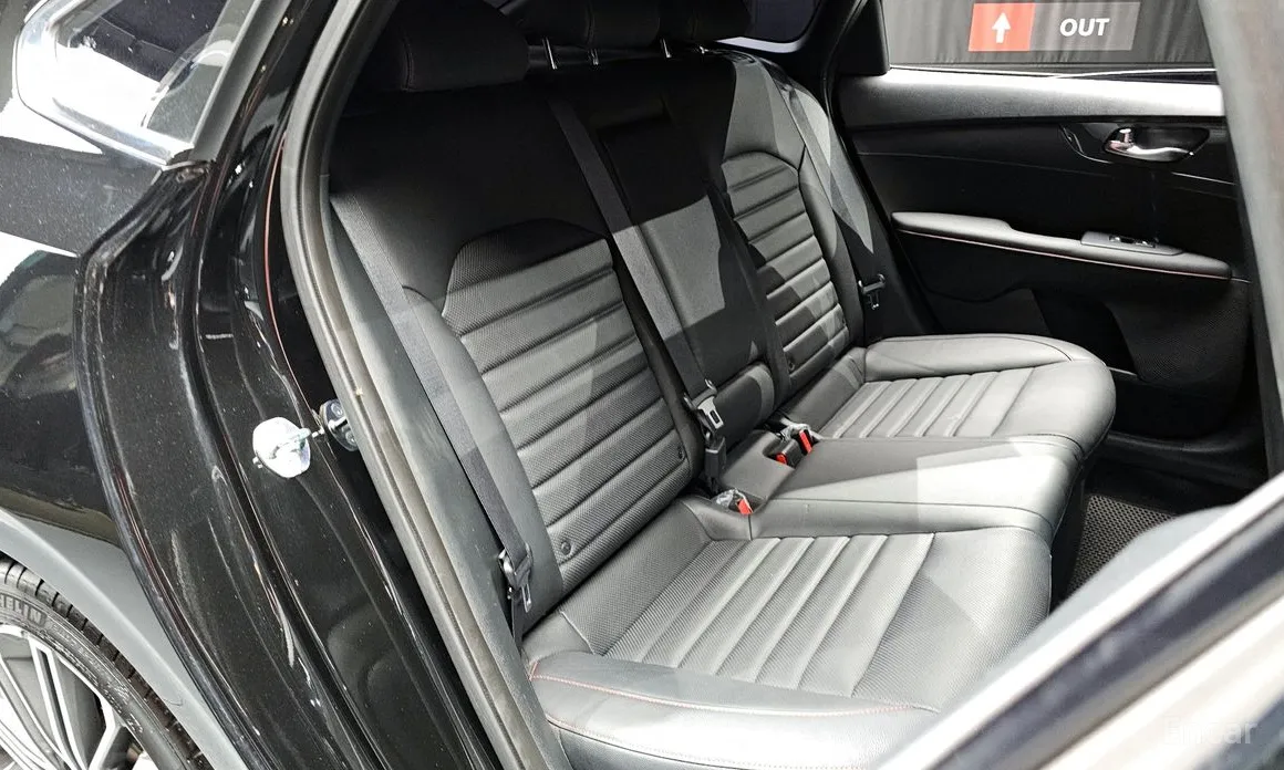 Фото 12 - Kia K3