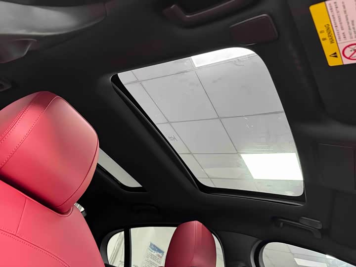 Фото 12 - Jaguar XE L