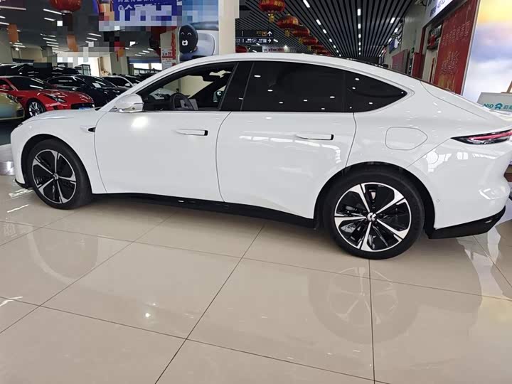 Фото 5 - Nio ET5