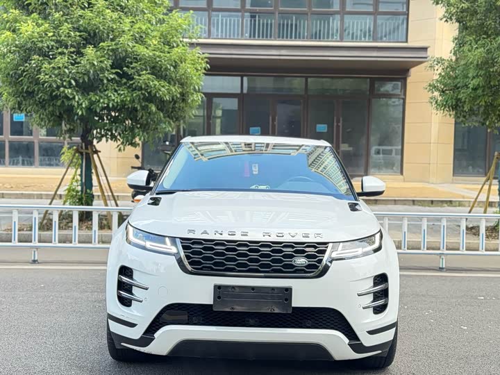 Фото 2 - Land Rover Range Rover Evoque L
