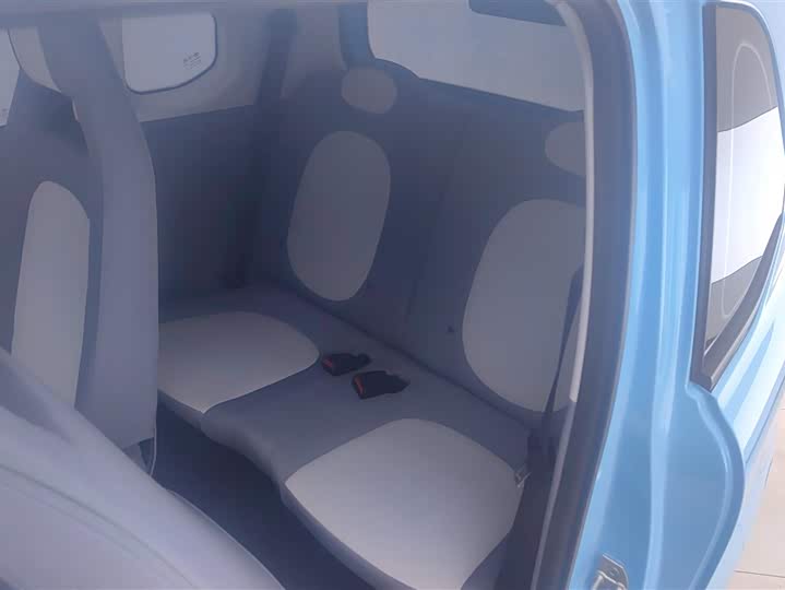 Фото 11 - Bestune Pony