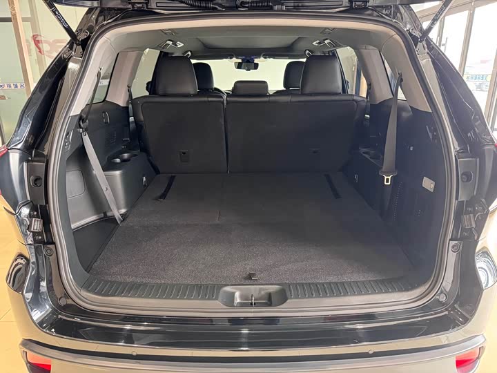 Фото 30 - Toyota Highlander