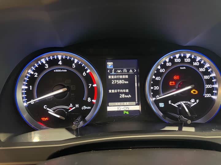 Фото 7 - Toyota Highlander