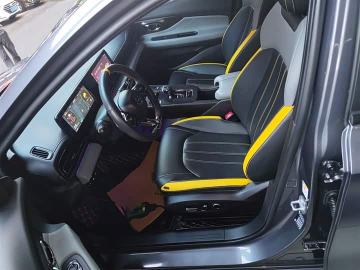 Фото 15 - GAC Trumpchi Empow R