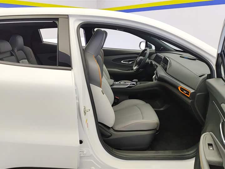 Фото 8 - Changan UNI-T