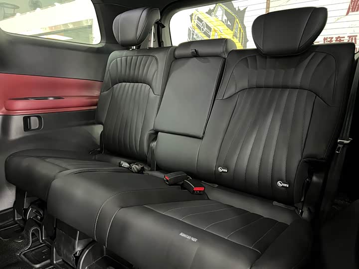 Фото 11 - GAC Trumpchi M8