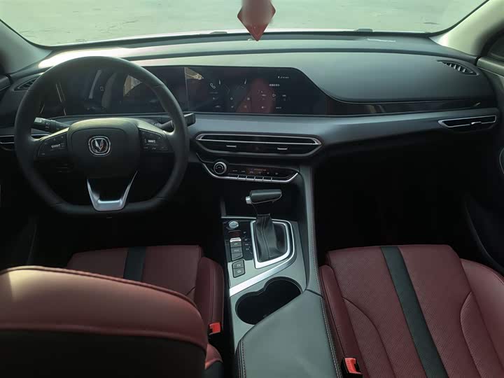 Фото 10 - Changan Eado Plus