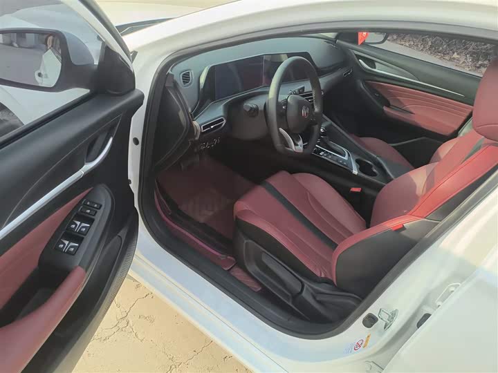 Фото 16 - Changan Eado Plus