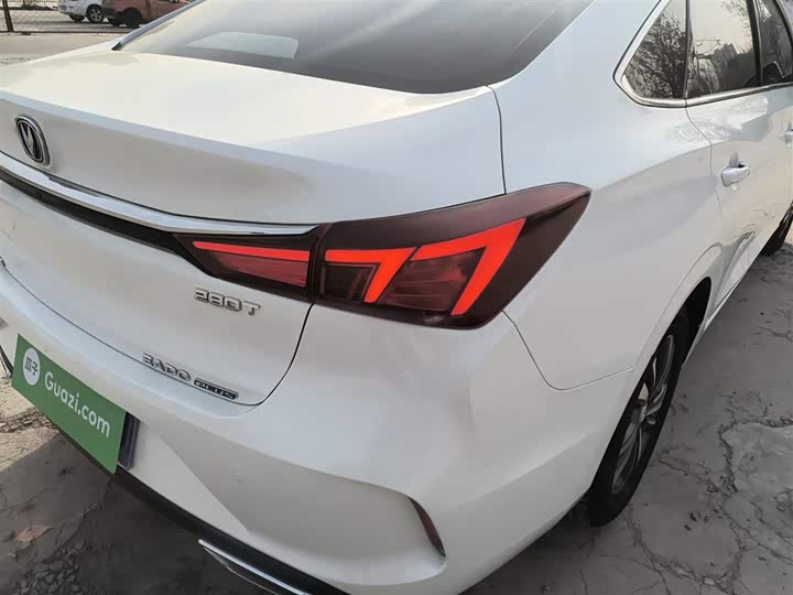 Фото 8 - Changan Eado Plus
