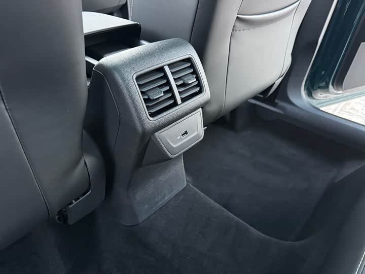 Фото 17 - Jetta VS7