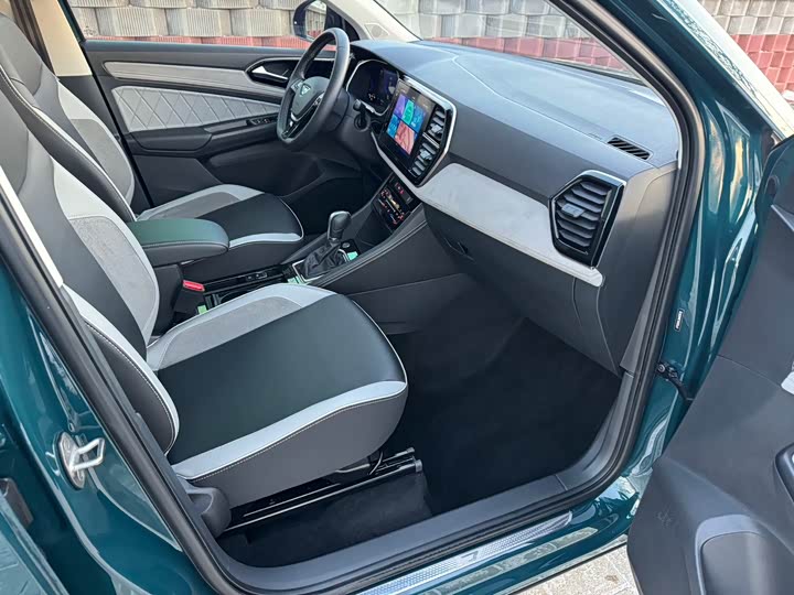 Фото 24 - Jetta VS7