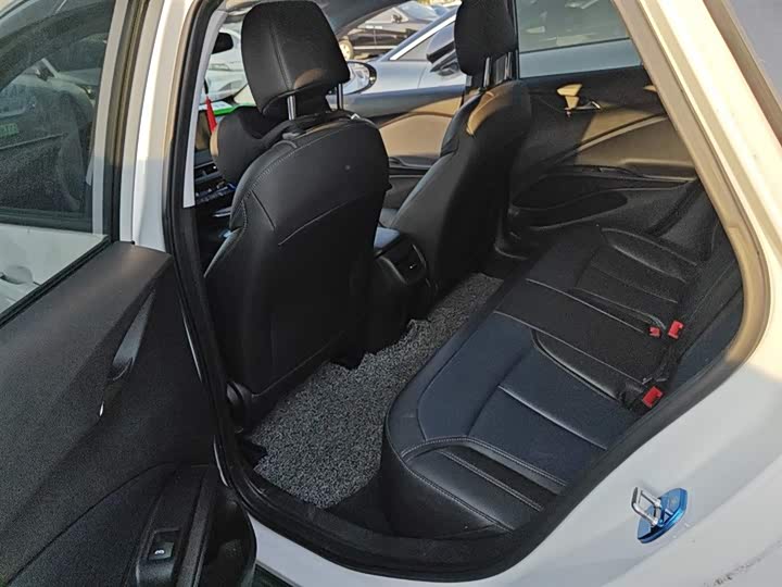 Фото 17 - Buick Velite 6