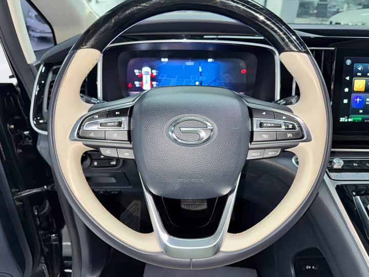 Фото 18 - GAC Trumpchi M8