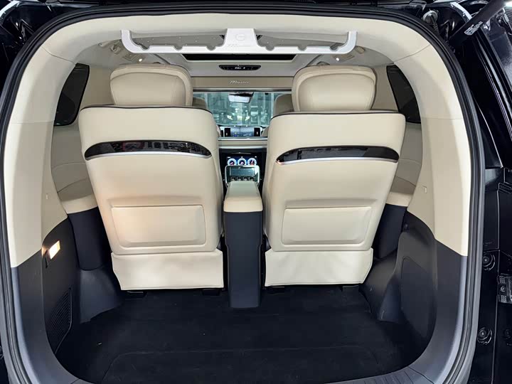 Фото 22 - GAC Trumpchi M8