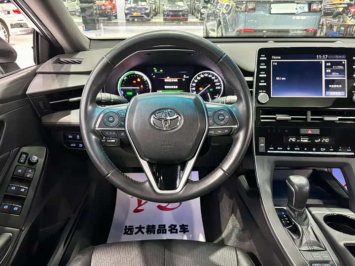 Фото 6 - Toyota Avalon