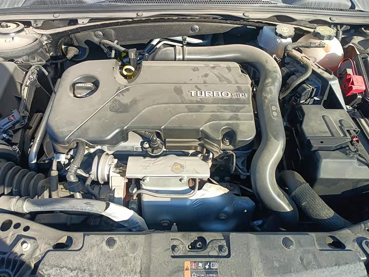 Фото 10 - Buick Regal