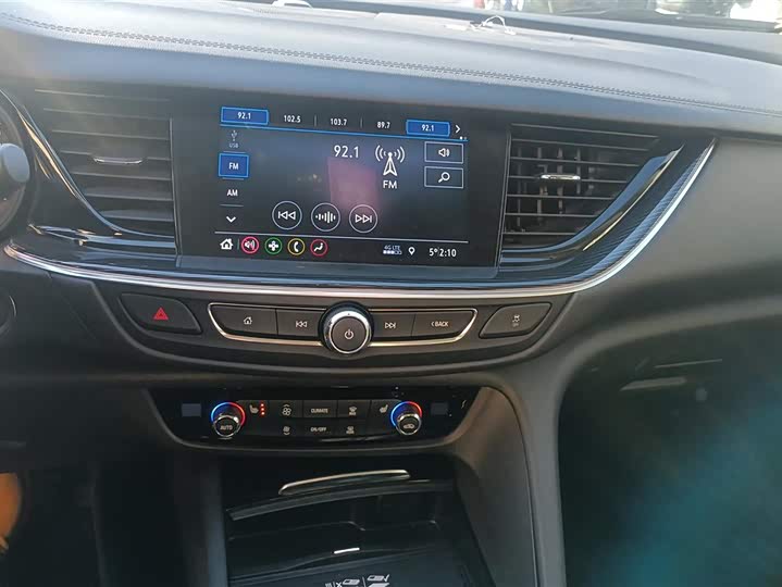 Фото 13 - Buick Regal