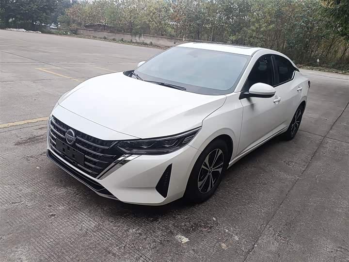 Фото 1 - Nissan Sylphy