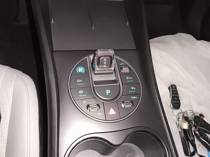 Фото 14 - BYD Seal 05 DM-i Hybrid