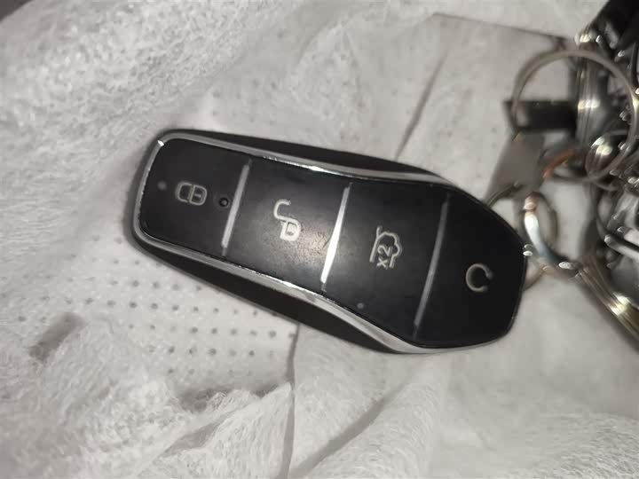 Фото 9 - BYD Seal 05 DM-i Hybrid