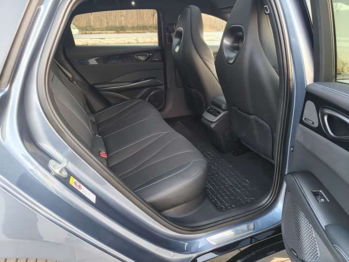 Фото 12 - BYD Seal