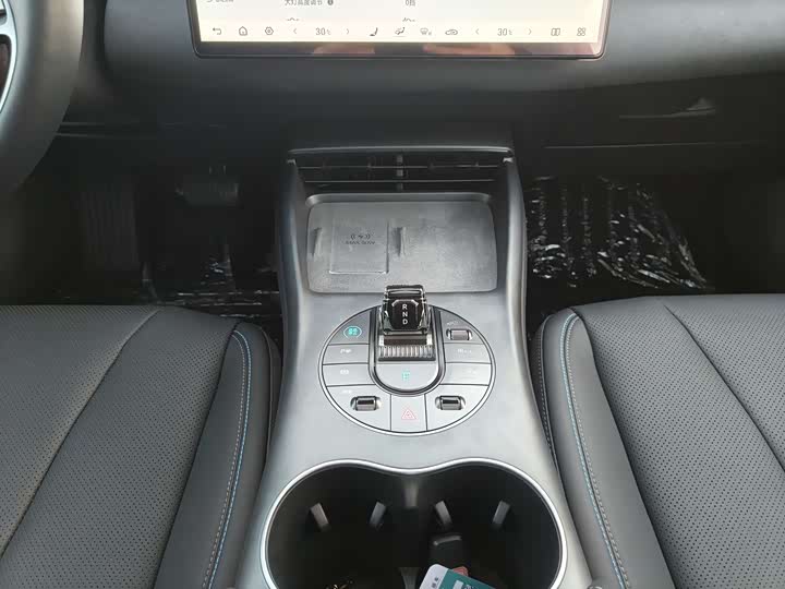 Фото 17 - BYD Seal