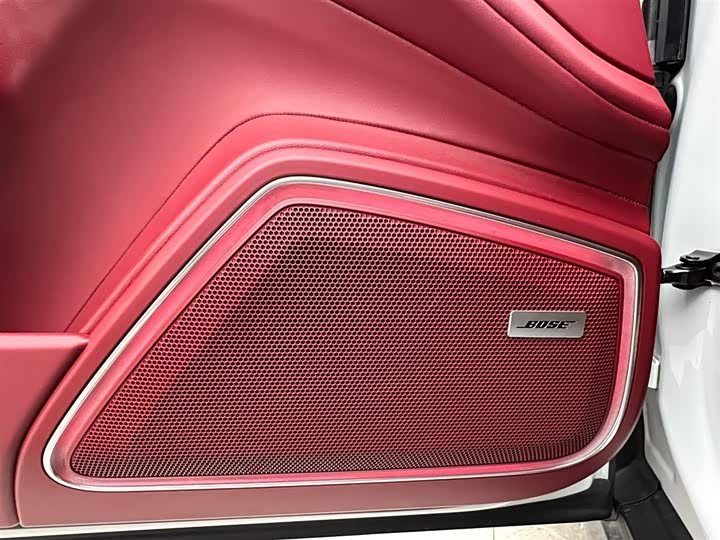 Фото 16 - Porsche Panamera