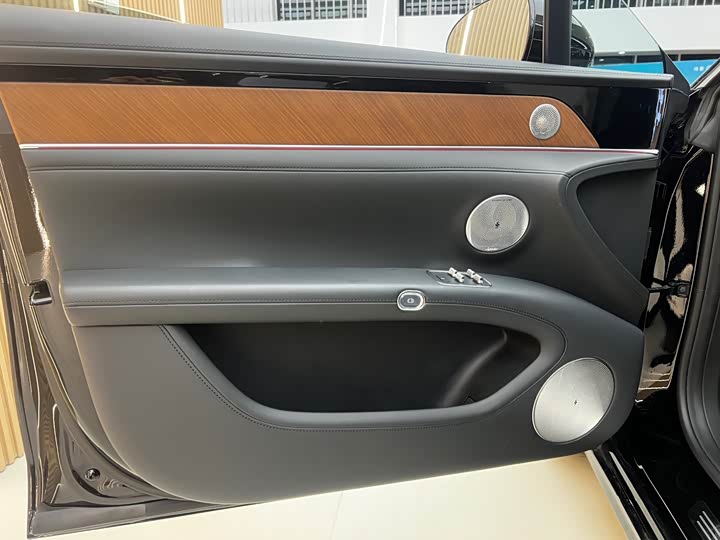 Фото 16 - Stelato S9