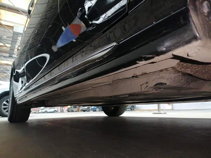 Фото 21 - Toyota Camry