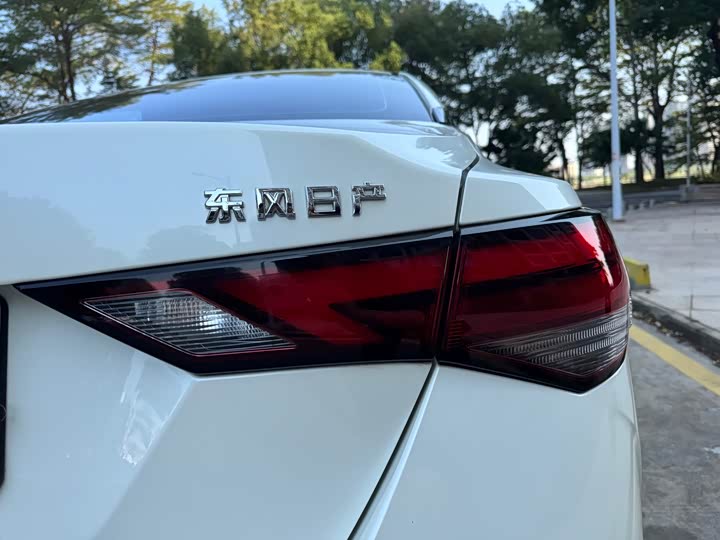 Фото 25 - Nissan Sylphy