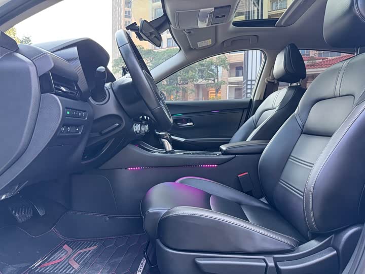 Фото 8 - Nissan Sylphy