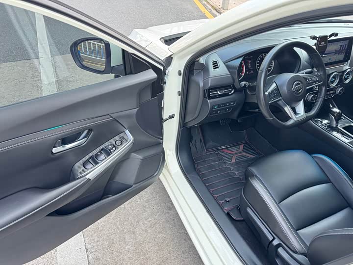 Фото 9 - Nissan Sylphy