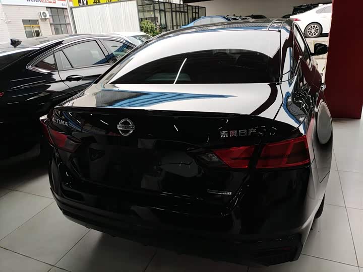 Фото 6 - Nissan Teana