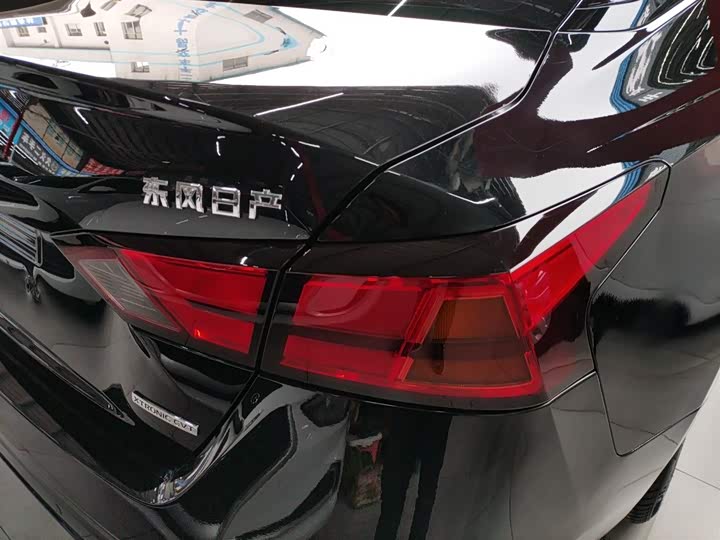 Фото 8 - Nissan Teana