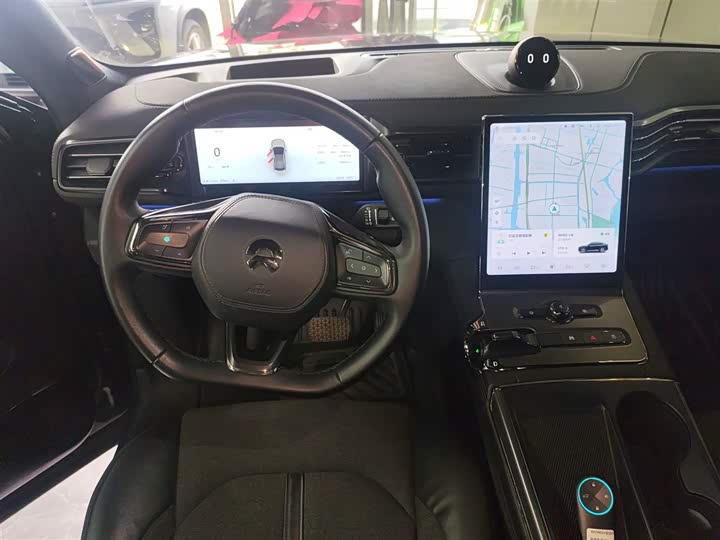 Фото 11 - Nio EC6