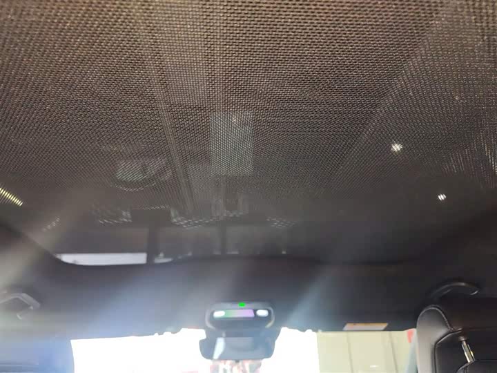 Фото 18 - Nio EC6