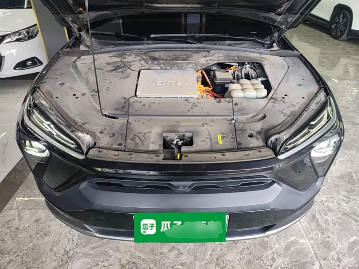 Фото 20 - Nio EC6