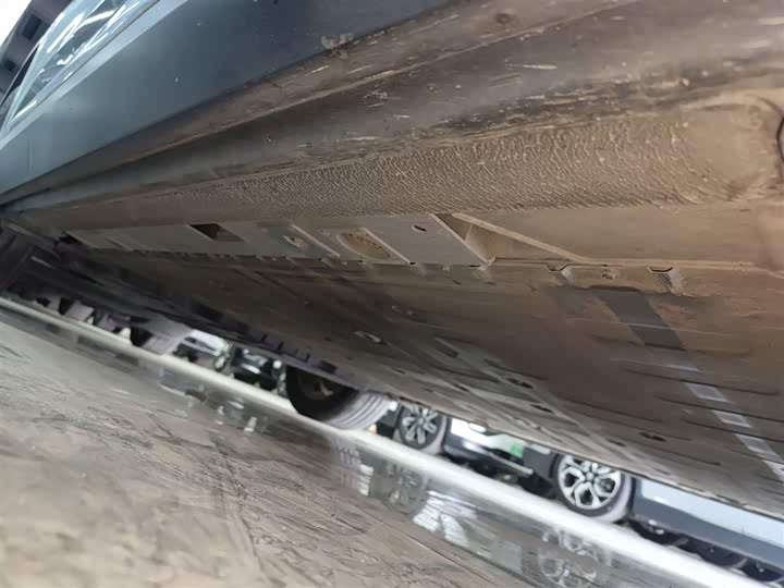 Фото 21 - Nio EC6