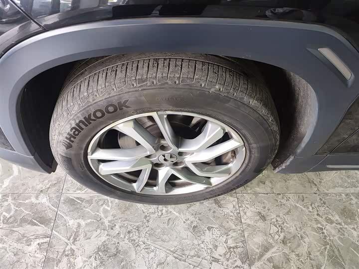 Фото 23 - Nio EC6