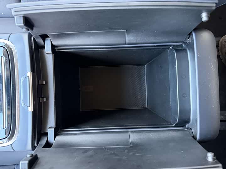 Фото 13 - GAC Trumpchi M8