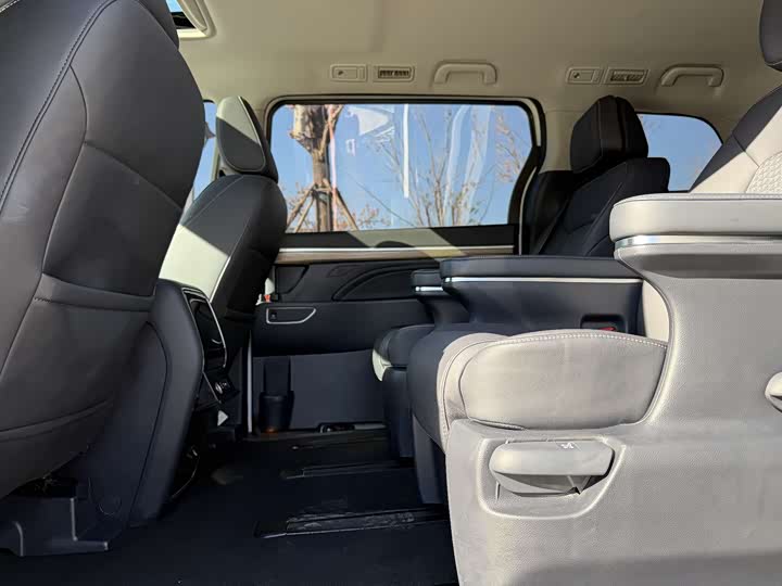 Фото 8 - GAC Trumpchi M8