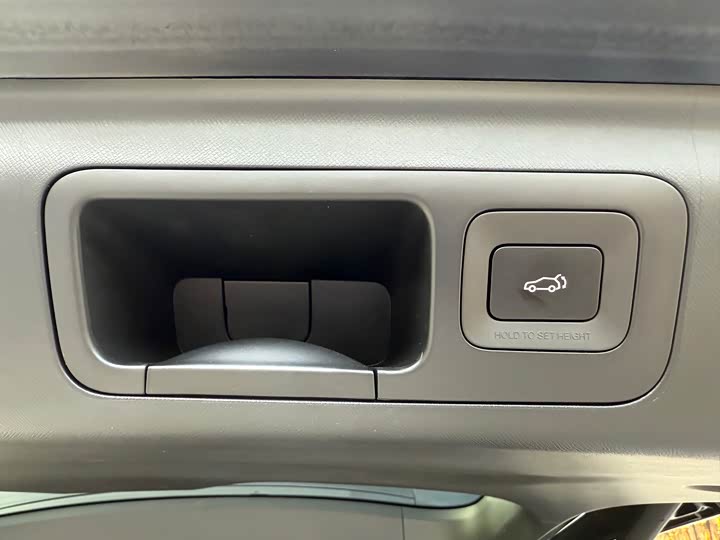 Фото 35 - GAC Trumpchi E8