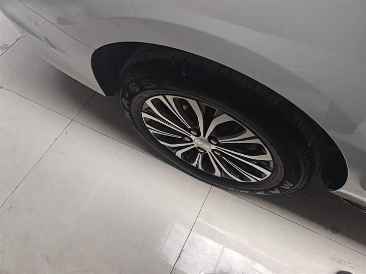 Фото 26 - Buick GL8 ES