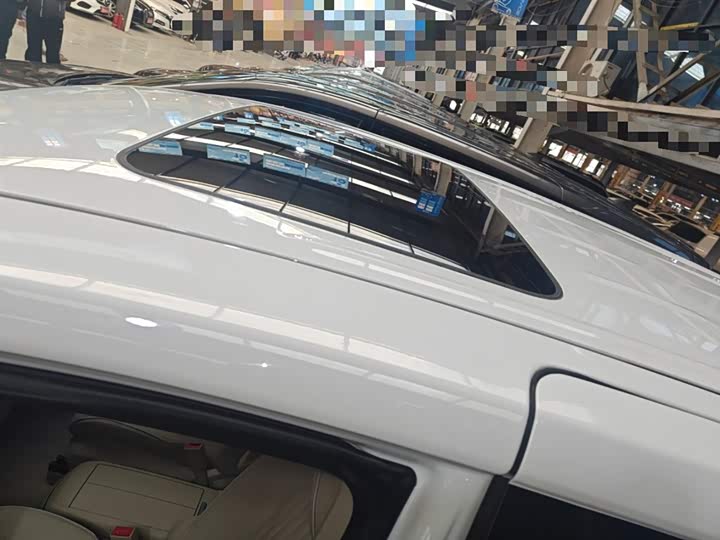 Фото 27 - Buick GL8 ES