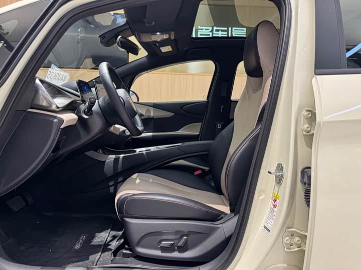 Фото 9 - BYD Dolphin